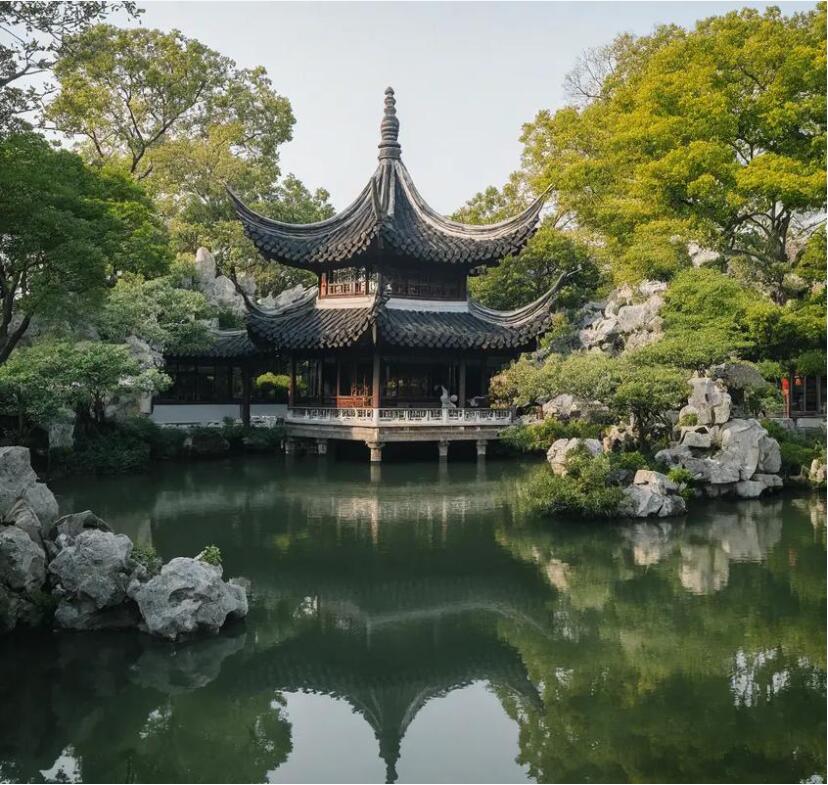 鞍山宿命餐饮有限公司